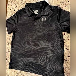 Boys size YXL(youth xl) Black under armour polo
